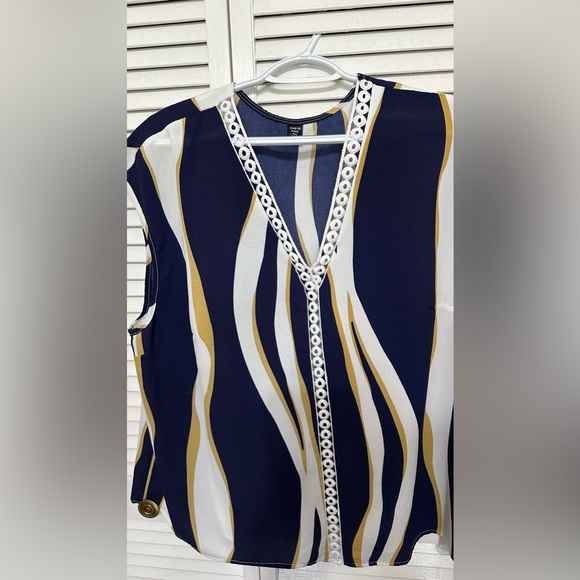 Shein Blouse, 4x - Picture 1 of 2